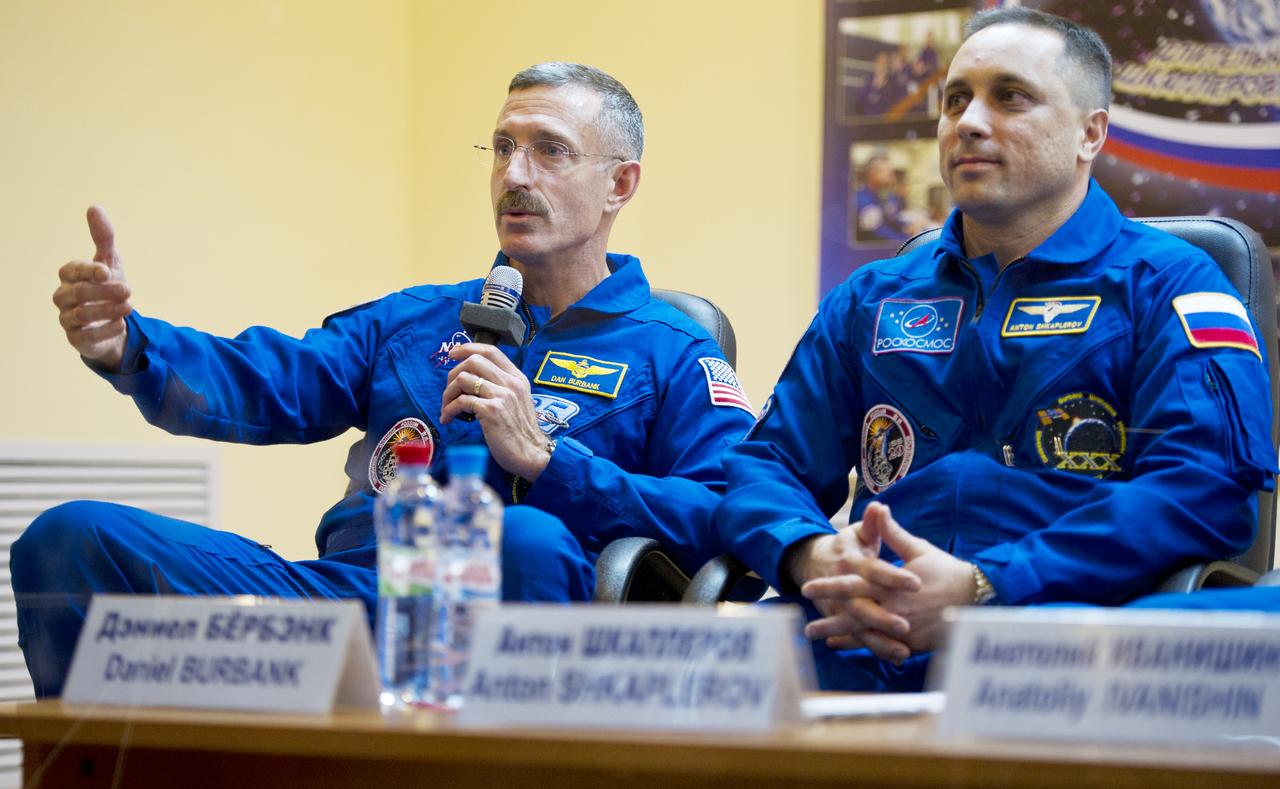 Expedition 29 NASA Flight Engineer Dan Burbank answers a reporter’s question during a press conference held at the Cosmonaut Hotel in Baikonur, Kazakhstan on Saturday, Nov. 12, 2011.  The launch of the Soyuz spacecraft with Expedition 29 NASA Flight Engineer Dan Burbank, Soyuz Commander Anton Shkaplerov and Flight Engineer Anatoly Ivanishin is scheduled for November 14.  Photo Credit: (NASA/Carla Cioffi)