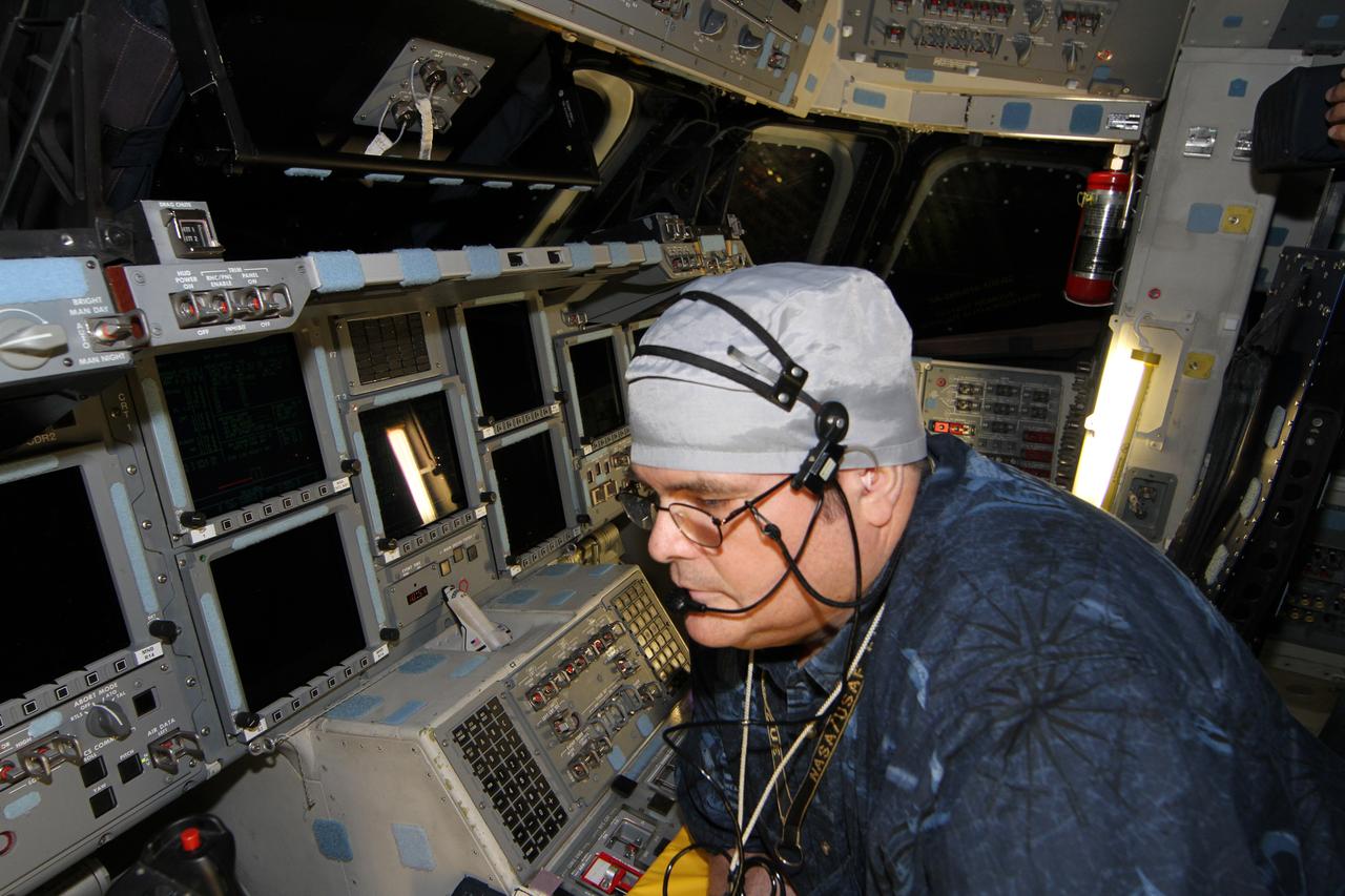 T&R/Endeavour Final Power Down