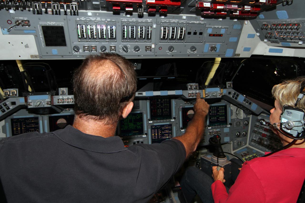 T&R/Endeavour Final Power Down