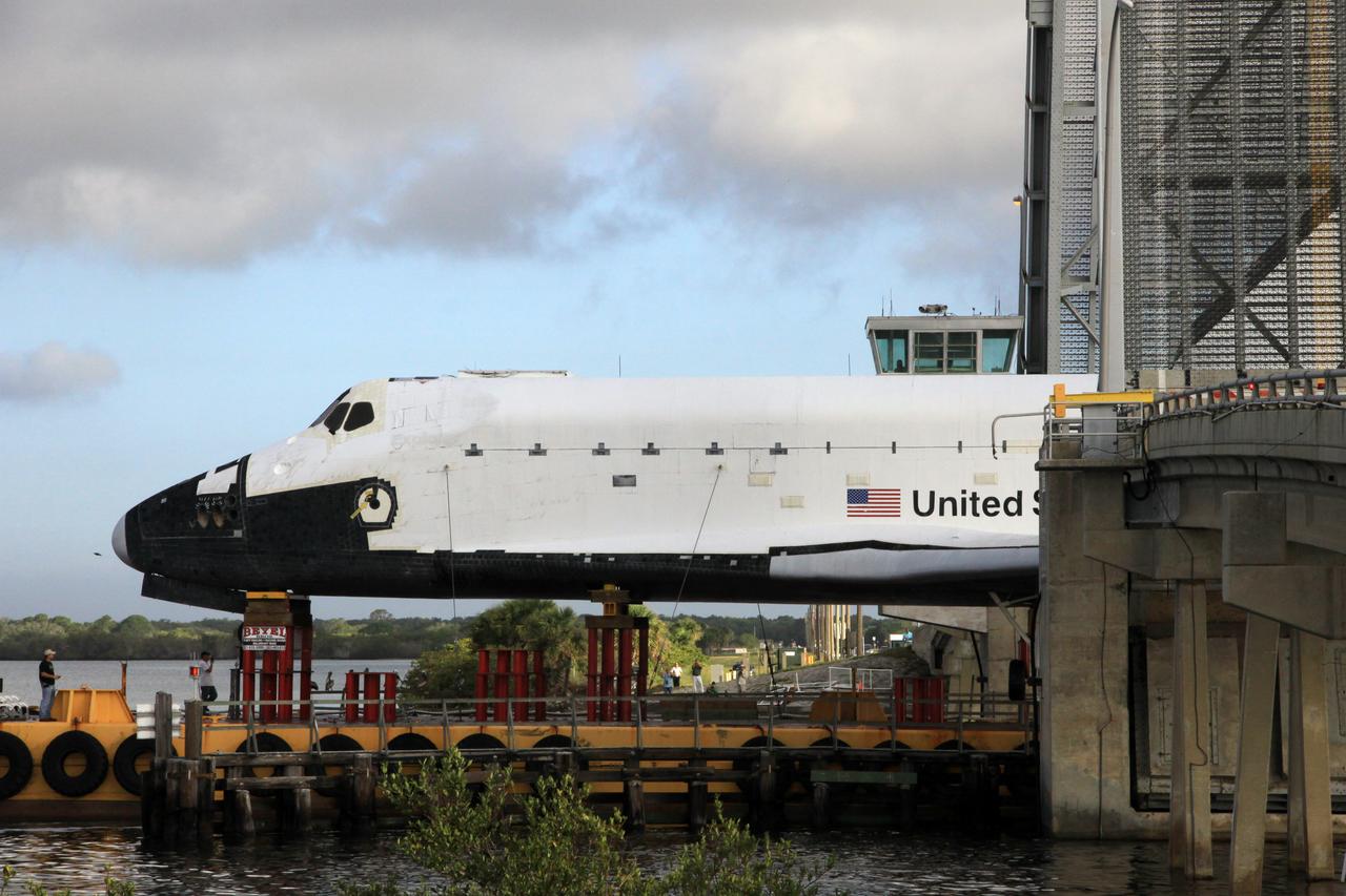 Shuttle Replica (High Fidelity) from Cape Bridge to Jetty Park