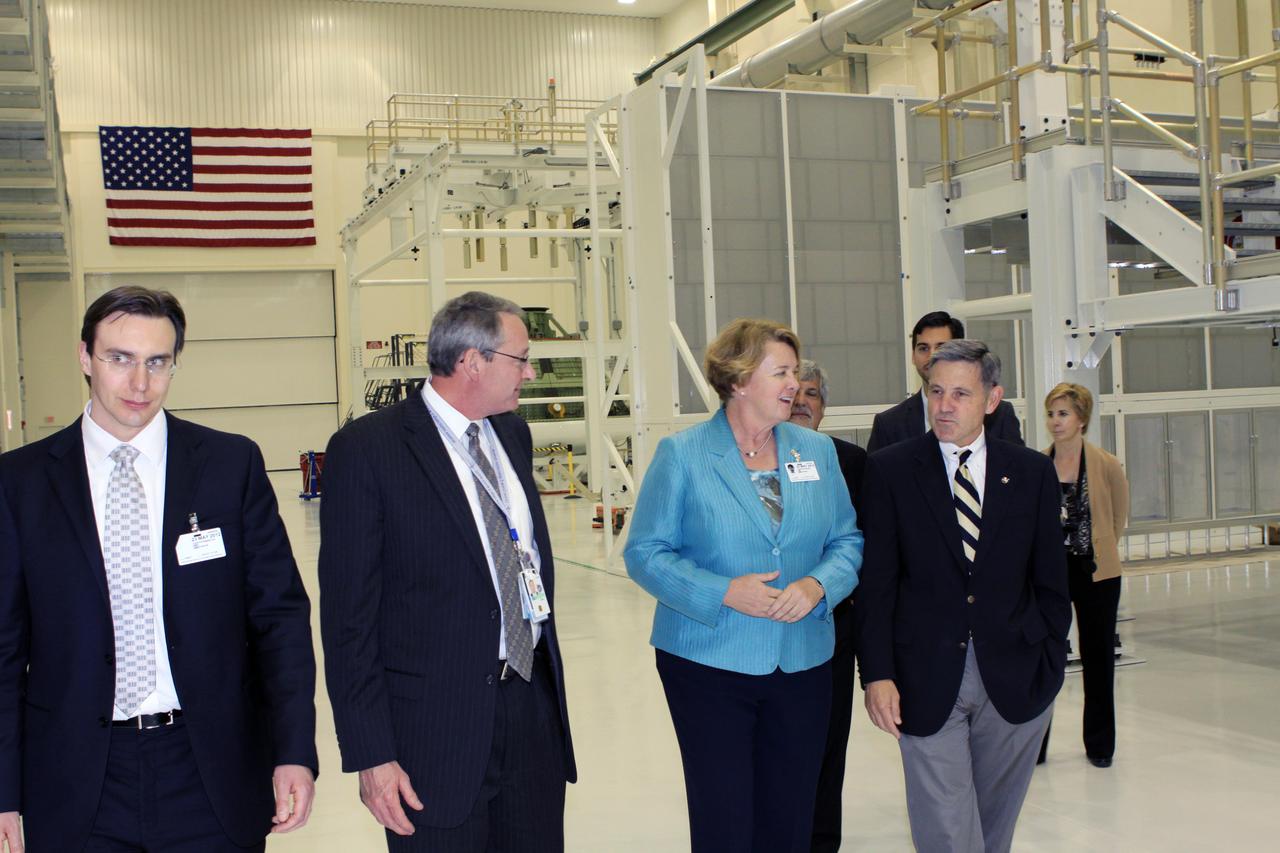 Executive Vice President of Lockheed and Bob Cabana Tour Orion and O&C