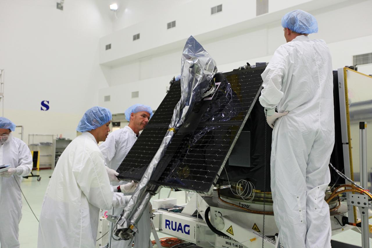 RBSP - Spacecraft Probe B Solar Array Attachment