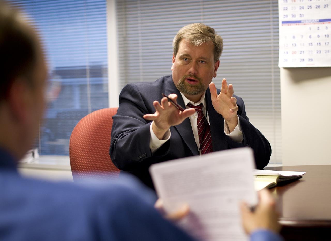 NASA Chief Technologist Mason Peck discusses technology and innovation during a meeting with staff at NASA Headquarters on Wednesday, Jan. 11, 2012 in Washington.  Photo Credit: (NASA/Bill Ingalls)