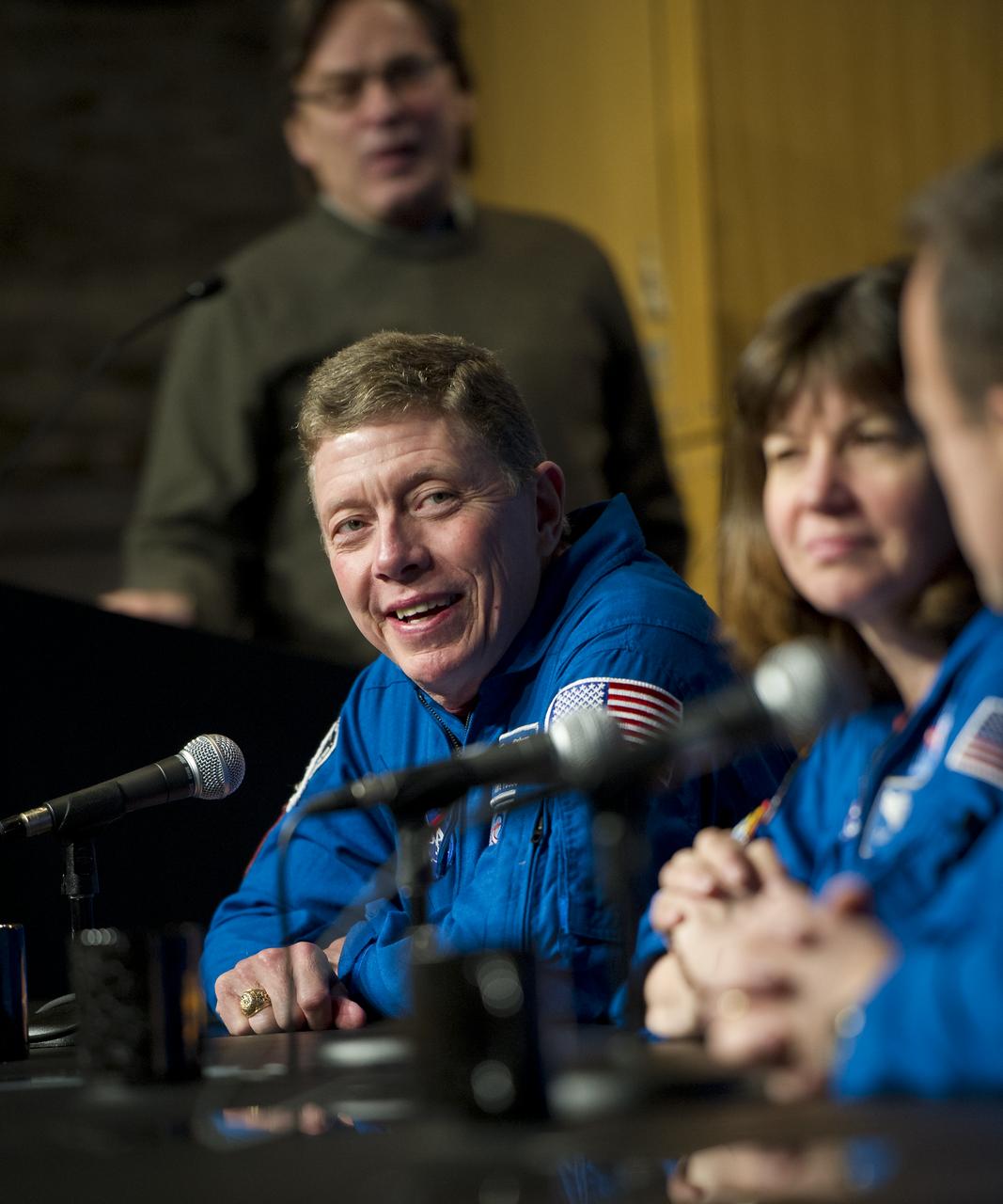 Astronaut Mike Fossum, Expedition 28 flight engineer and Expedition 29 Commander, discusses his mission to the International Space Station during a visit to NASA Headquarters in Washington, Tuesday, Feb. 14, 2012.  Photo Credit:  (NASA/Carla Cioffi)