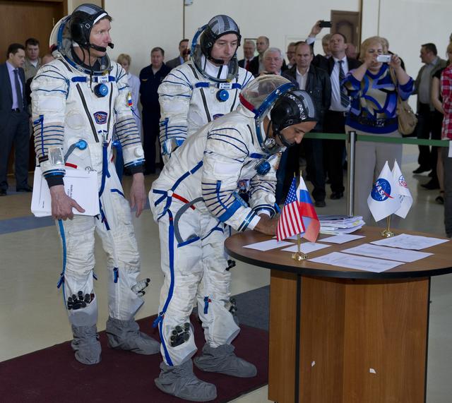 NASA image: Expedition 31 Preflight