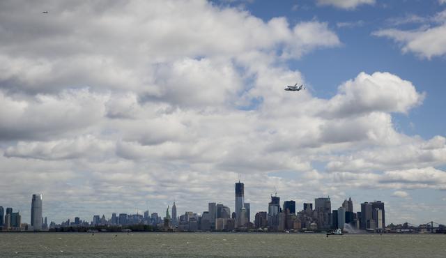 NASA image: Shuttle Enterprise Flight To New York