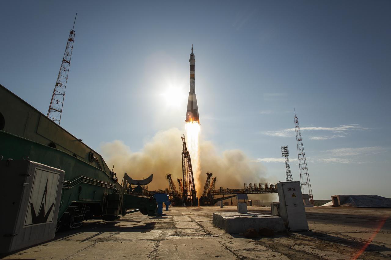 The Soyuz TMA-04M rocket launches from the Baikonur Cosmodrome in Kazakhstan on Tuesday, May 15, 2012 carrying Expedition 31 Soyuz Commander Gennady Padalka, NASA Flight Engineer Joseph Acaba and Flight Engineer Sergei Revin to the International Space Station. Photo Credit: (NASA/Bill Ingalls)