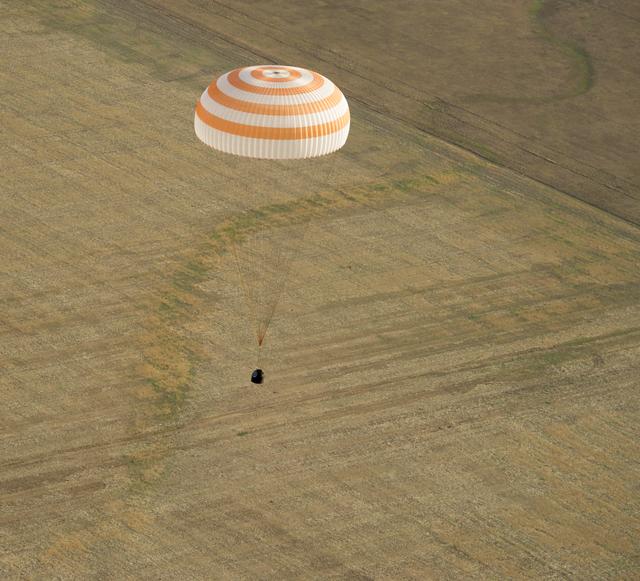 NASA image: Expedition 32 Landing