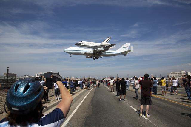 Endeavour Lands at LAX