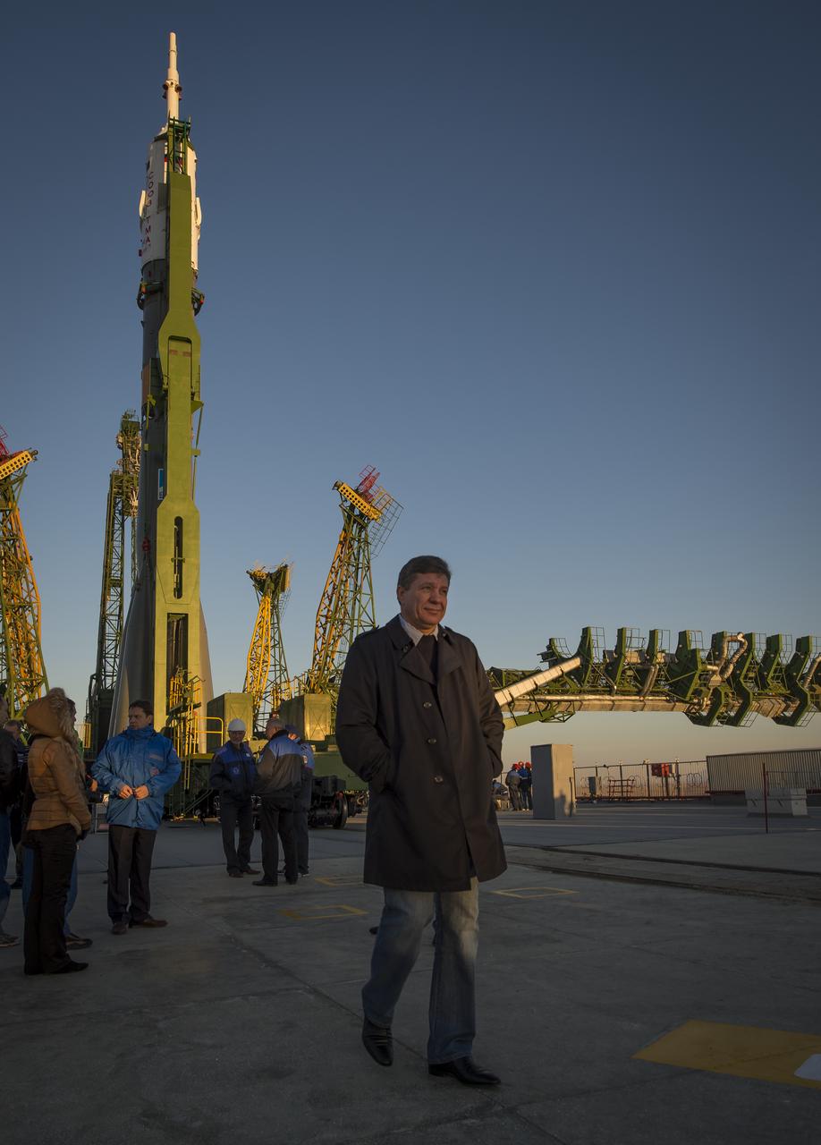 General Director of the Russian Federal Space Agency, ROSCOSMOS, Vladimir Popovkin, is seen at launch site 31 after the arrival of the Soyuz rocket, on Sunday, October 21, 2012, at the Baikonur Cosmodrome in Kazakhstan. Launch of the Soyuz rocket is scheduled for October 23 and will send Expedition 33/34 Flight Engineer Kevin Ford of NASA, Soyuz Commander Oleg Novitskiy and Flight Engineer Evgeny Tarelkin of ROSCOSMOS on a five-month mission aboard the International Space Station. Photo Credit: (NASA/Bill Ingalls)