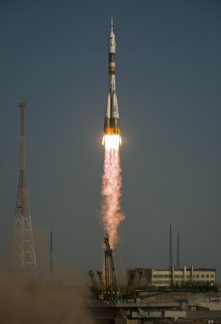 The Soyuz rocket with Expedition 33/34 crew members, Soyuz Commander Oleg Novitskiy, Flight Engineer Kevin Ford of NASA, and Flight Engineer Evgeny Tarelkin of ROSCOSMOS onboard the TMA-06M spacecraft launches to the International Space Station on Tuesday, October 23, 2012, in Baikonur, Kazakhstan. Ford, Novitskiy and Tarelkin will be on a five-month mission aboard the International Space Station. Photo Credit: (NASA/Bill Ingalls)