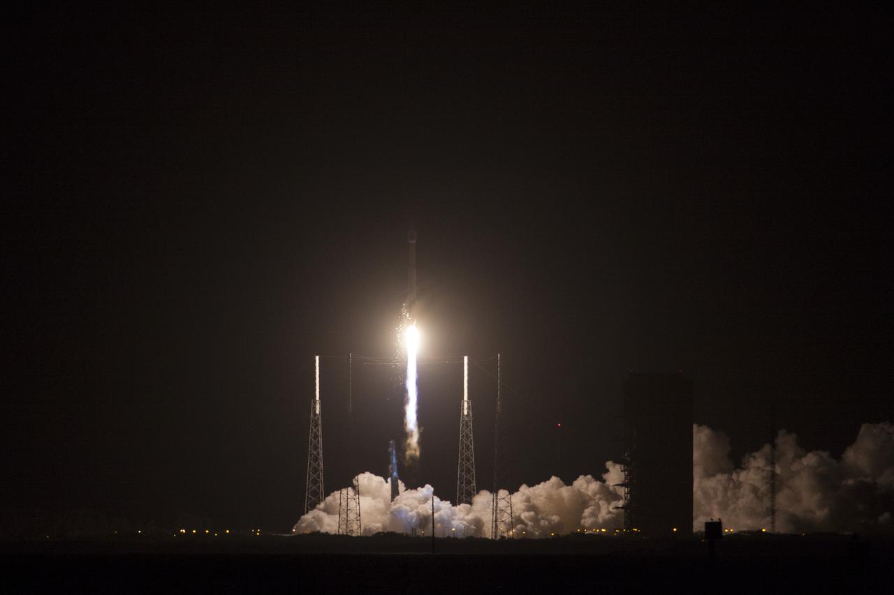 CAPE CANAVERAL, Fla. -- A United Launch Alliance Atlas V 401 rocket rises above the lightning masts on Space Launch Complex 41 on Cape Canaveral Air Force Station in Florida, carrying NASA's Tracking and Data Relay Satellite-K, TDRS-K,  to orbit. Liftoff was at 8:48 p.m. EST.  The TDRS-K spacecraft is part of the next-generation series in the Tracking and Data Relay Satellite System, a constellation of space-based communication satellites providing tracking, telemetry, command and high-bandwidth data return services. For more information, visit http:__www.nasa.gov_mission_pages_tdrs_index.html.  Photo credit: NASA_Jim Grossmann