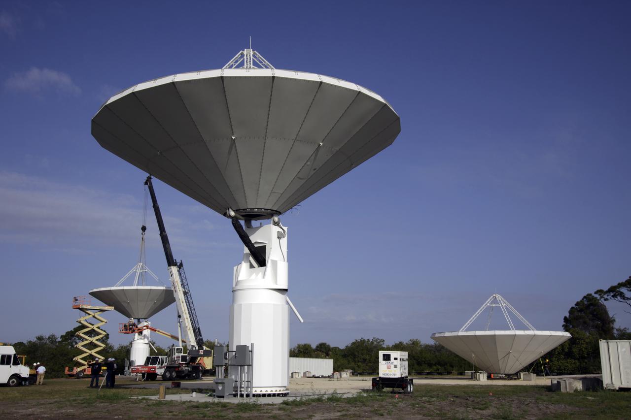 CAPE CANAVERAL, Fla. – At NASA’s Kennedy Space Center in Florida, 40-foot-diameter dish antenna arrays are being constructed as part of the Antenna Test Bed Array for the Ka-Band Objects Observation and Monitoring, or Ka-BOOM system. The antennas will be part of the operations command center facility. The construction site is near the former Vertical Processing Facility, which has been demolished. The Ka-BOOM project is one of the final steps in developing the techniques to build a high power, high resolution radar system capable of becoming a Near Earth Object Early Warning System. While also capable of space communication and radio science experiments, developing radar applications is the primary focus of the arrays. Photo credit: NASA_Jim Grossmann