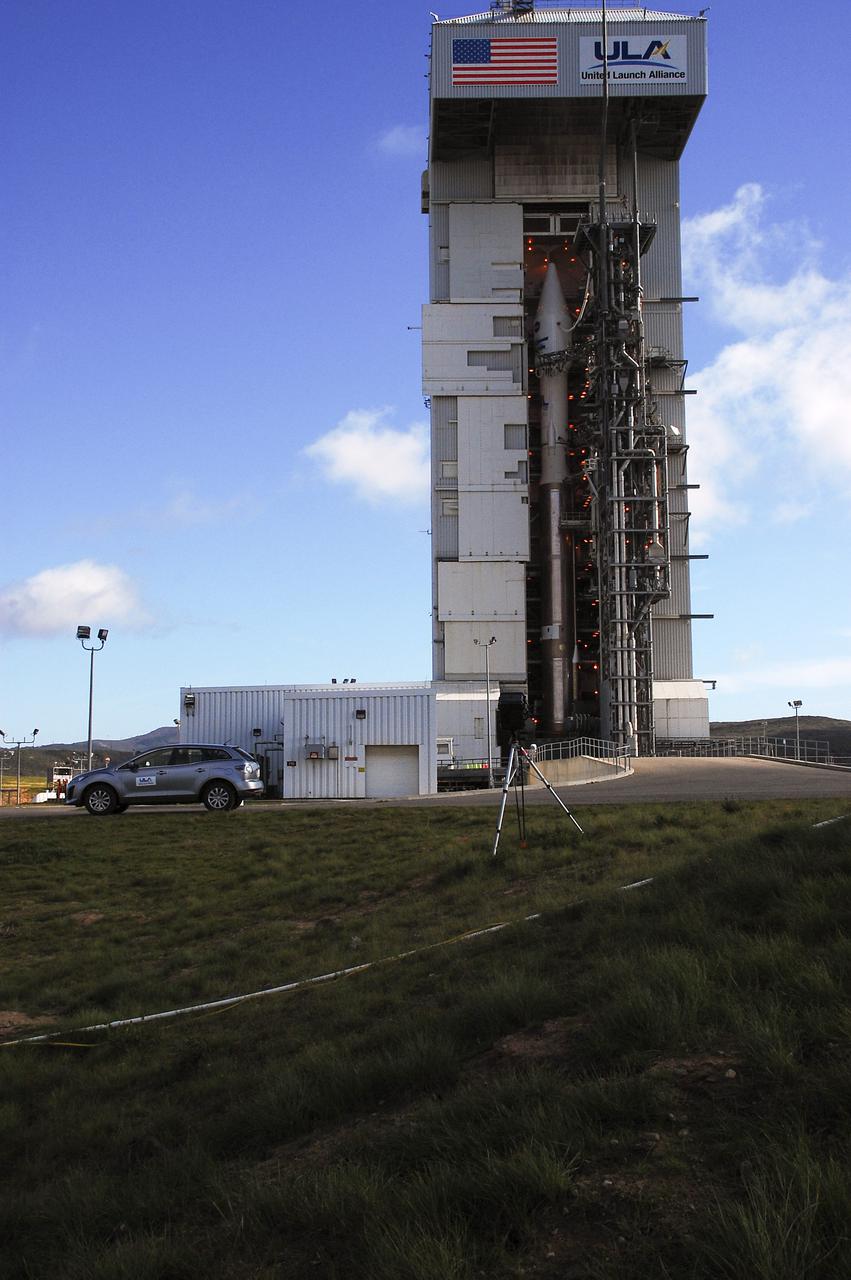 VANDENBERG AFB, Calif. – Squirrel nests near the launch site of a United Launch Alliance Atlas V rocket carrying the Landsat Data Continuity Mission spacecraft from Vandenberg Air Force Base in California. Photo credit: NASA_Ben Smegelsky