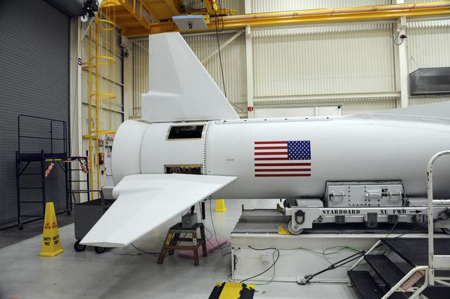 NASA image: KSC-2013-2019