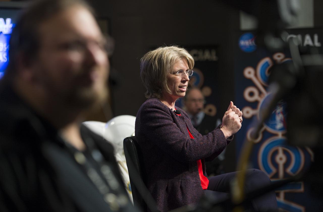 Tara Ruttley, International Space Station Program Scientist, talks about the benefits of conducting science experiments on ISS at a NASA Social exploring science on the ISS at NASA Headquarters, Wednesday, Feb. 20, 2013 in Washington.  Photo Credit: (NASA/Carla Cioffi)