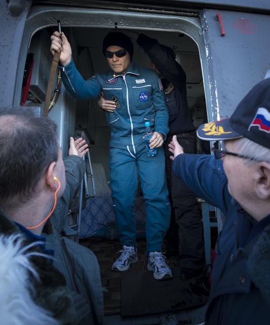 NASA image: Expedition 34 Crew Lands