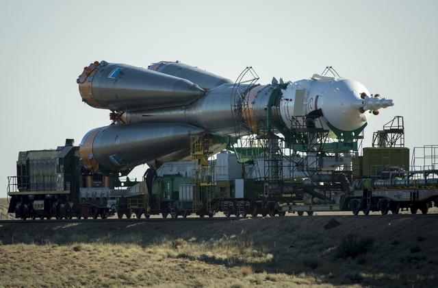NASA image: Expedition 36 Soyuz TMA-09M Rollout