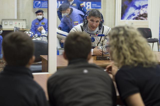 NASA image: Expedition 37 Preflight