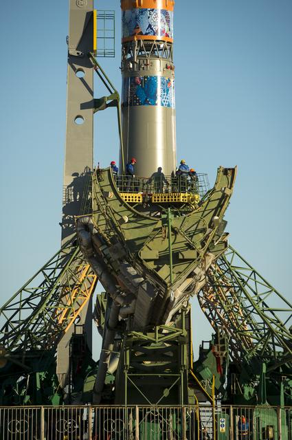NASA image: Expedition 38 Soyuz Rollout