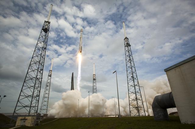 NASA image: MAVEN Atlas V Launch