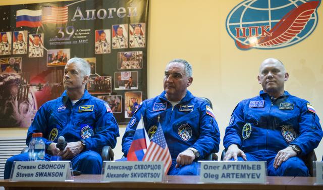 NASA image: Expedition 39 Press Conference 