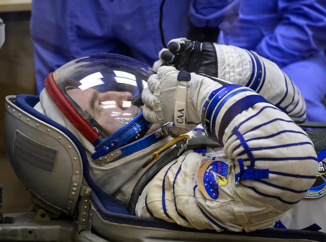 Expedition 39 Preflight