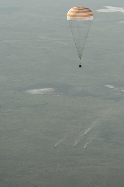 NASA image: Expedition 39 Soyuz TMA-11M Landing