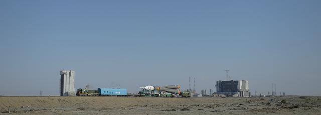 NASA image: Expedition 40 Preflight