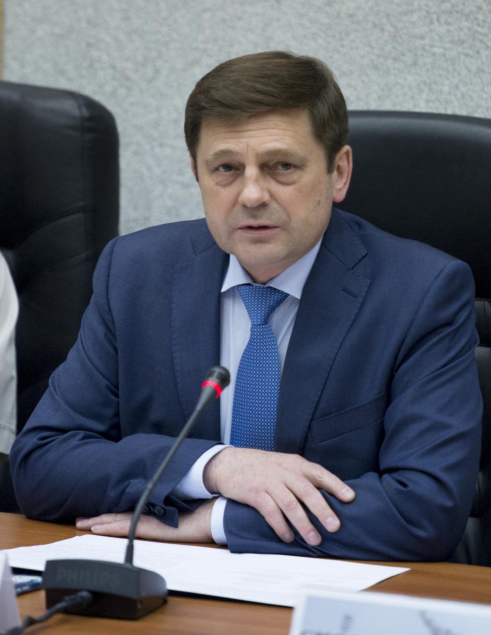 Oleg Ostapenko, General Director of the Russian Federal Space Agency, Roscosmos, makes remarks during the State Commission meeting held to approve the Soyuz launch of the crew for a five and a half month mission aboard the International Space Station, Tuesday, May 27, 2014 at the Cosmonaut Hotel in Baikonur, Kazakhstan. Expedition 40 Soyuz Commander Maxim Suraev of the Russian Federal Space Agency, Roscosmos, Flight Engineer Alexander Gerst of the European Space Agency, ESA, and Flight Engineer Reid Wiseman of NASA will launch about their Soyuz TMA-13M spacecraft in the early hours of May 29. Photo Credit: (NASA/Joel Kowsky)