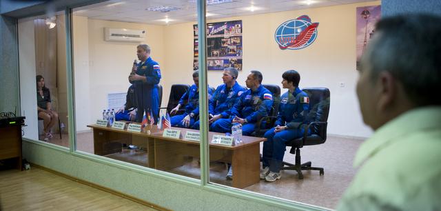 NASA image: Expedition 40 State Commission