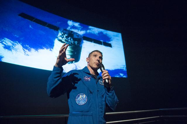 NASA image: Astronaut Mike Hopkins Visit to Maryland Science Center