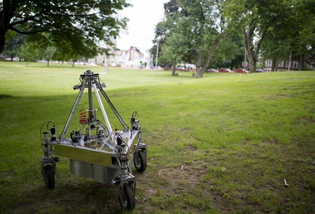 NASA image: 2014 NASA Centennial Challenges Sample Return Robot Challenge