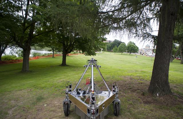 NASA image: 2014 NASA Centennial Challenges Sample Return Robot Challenge