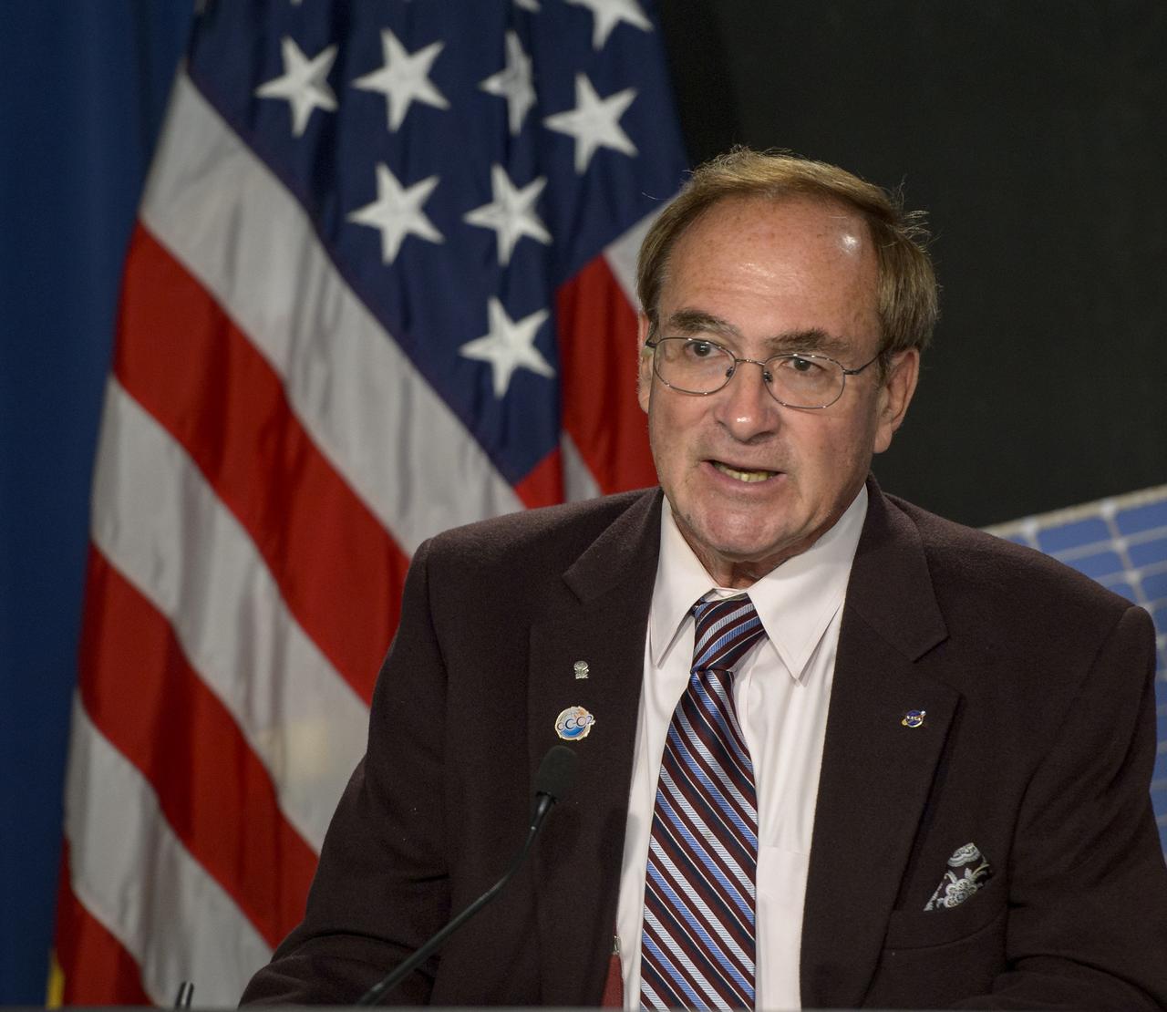NASA Kennedy Space Center Public Affairs Officer George Diller, moderates a briefing ahead of the planned launch of the Orbiting Carbon Observatory-2 (OCO-2), Sunday, June 29, 2014, Vandenberg Air Force Base, Calif. OCO-2 will measure the global distribution of carbon dioxide, the leading human-produced greenhouse gas driving changes in Earth’s climate. OCO-2 is set to launch on July 1, 2014 at 2:59 a.m. PDT. Photo Credit: (NASA/Bill Ingalls)