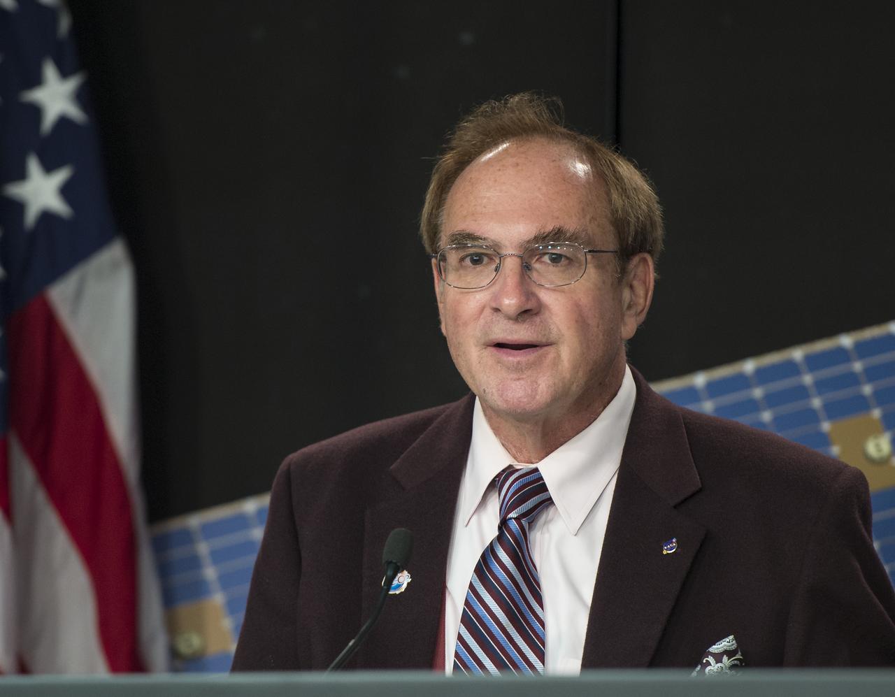 NASA Kennedy Space Center Public Affairs Officer George Diller, moderates a post-launch press briefing, following the successful launch of the Orbiting Carbon Observatory-2 (OCO-2), NASA’s first spacecraft dedicated to studying carbon dioxide, Wednesday, July 2, 2014, at the Vandenberg Air Force Base, Calif. OCO-2 will measure the global distribution of carbon dioxide, the leading human-produced greenhouse gas driving changes in Earth’s climate. Photo Credit: (NASA/Bill Ingalls)