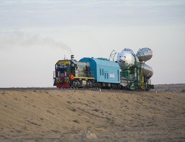 NASA image: Expedition 41 Rollout