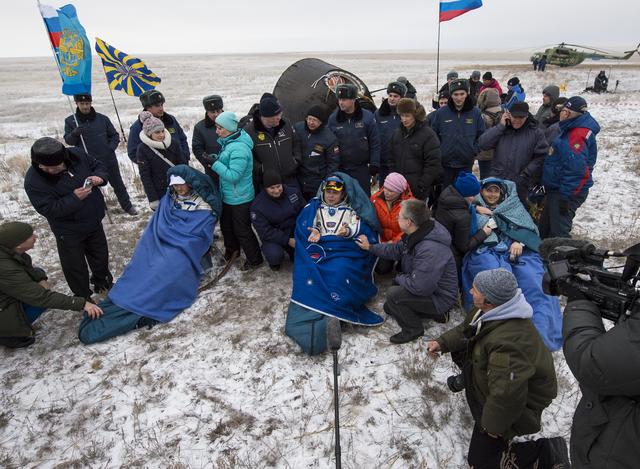 NASA image: Expedition 41 Soyuz TMA-13M Landing
