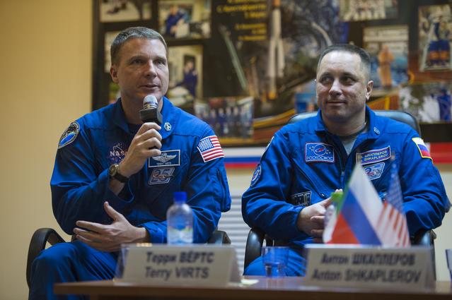 NASA image: Expedition 42 Press Conference