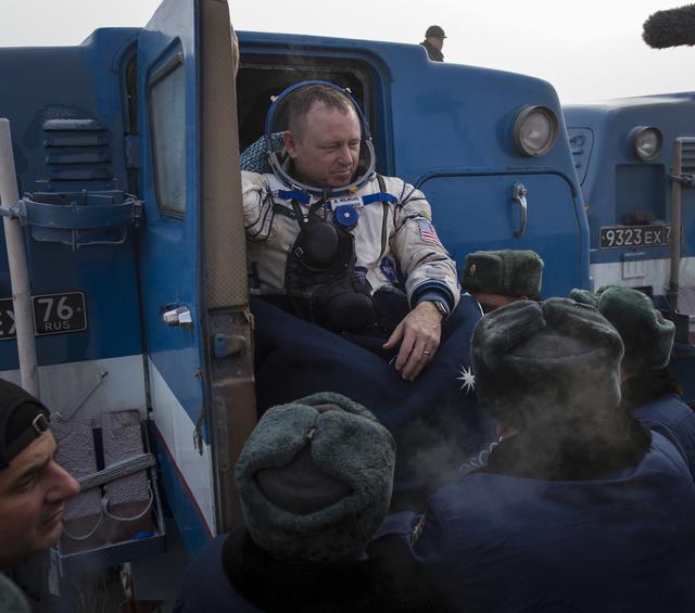NASA image: Expedition 42 Soyuz TMA-14M Landing