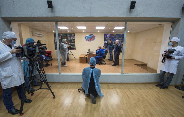 NASA image: Expedition 43 Media Day