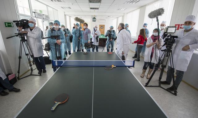 Expedition 43 Media Day