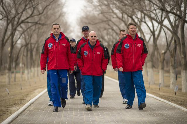 Expedition 43 Media Day