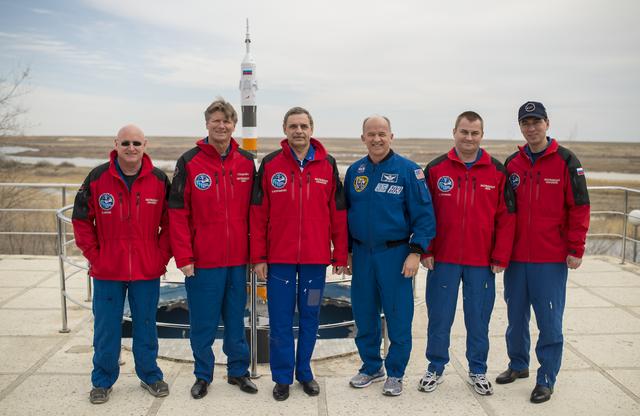 NASA image: Expedition 43 Media Day