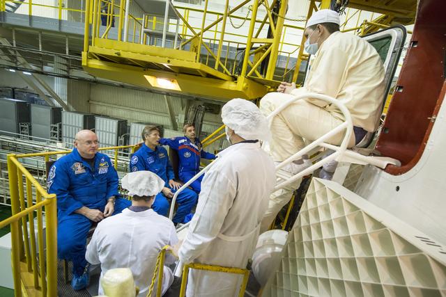 NASA image: Expedition 43 Soyuz Check