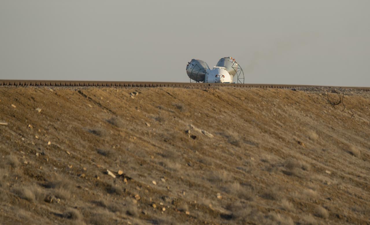 Expedition 43 Soyuz Rollout