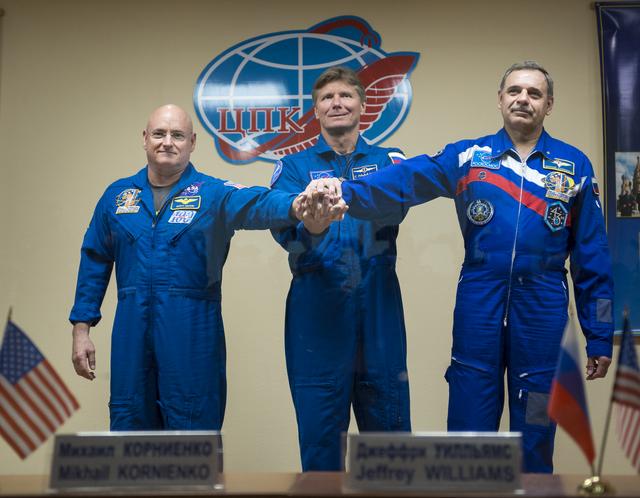 NASA image: Expedition 43 Press Conference