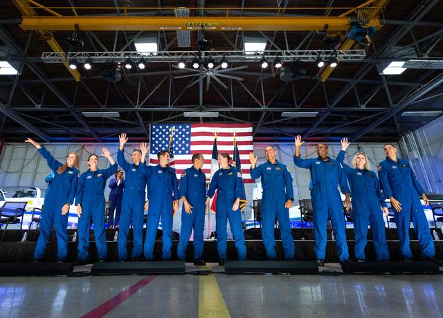 NASA image: 2021-astronaut-candidates-stand-in-recognition_51732552374_o