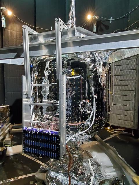 NASA image: NASA Marshall Tests Innovative Technique for Super Cold Fuel Storage