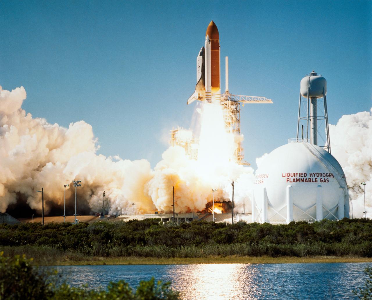 51L-S-155 (28 Jan. 1986) --- The space shuttle Challenger lifted off from Pad 39B Jan. 28, 1986 at 11:38 a.m. (EST) with a crew of seven astronauts and the Tracking and Data Relay Satellite (TDRS). An accident 73 seconds after liftoff claimed both crew and vehicle. Photo credit: NASA